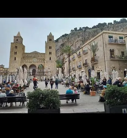 Appartamento The Flowers Cefalù
