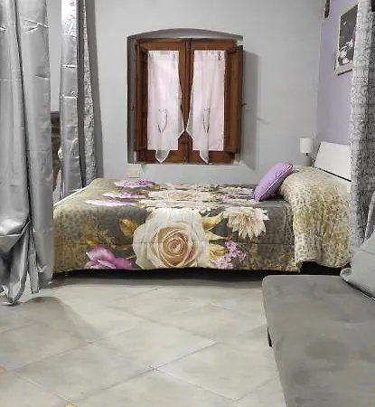 The Flowers Apartment Cefalu