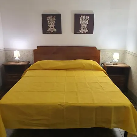 Apartment The Flowers Cefalu